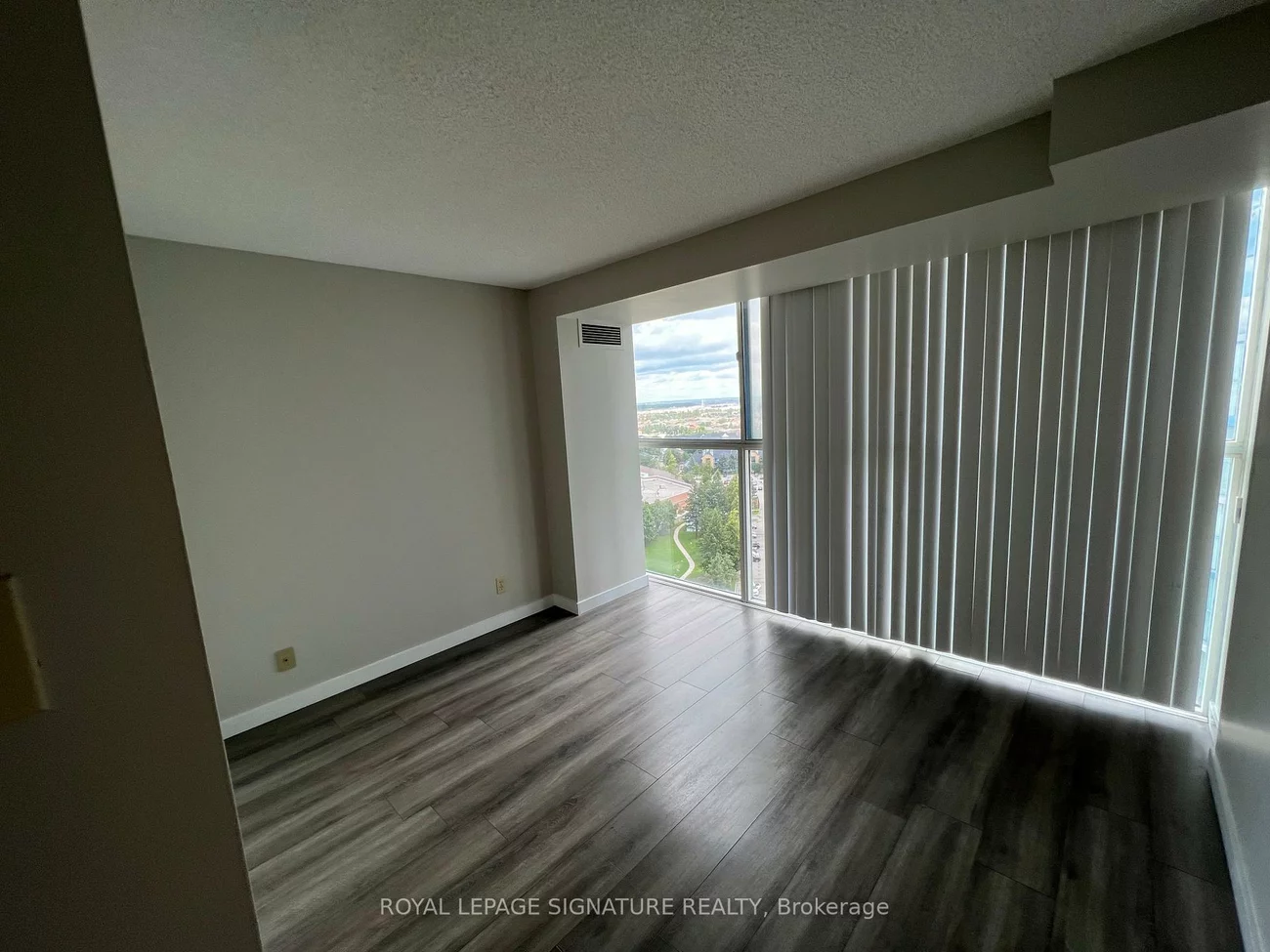 25, Trailwood, Hurontario, Mississauga