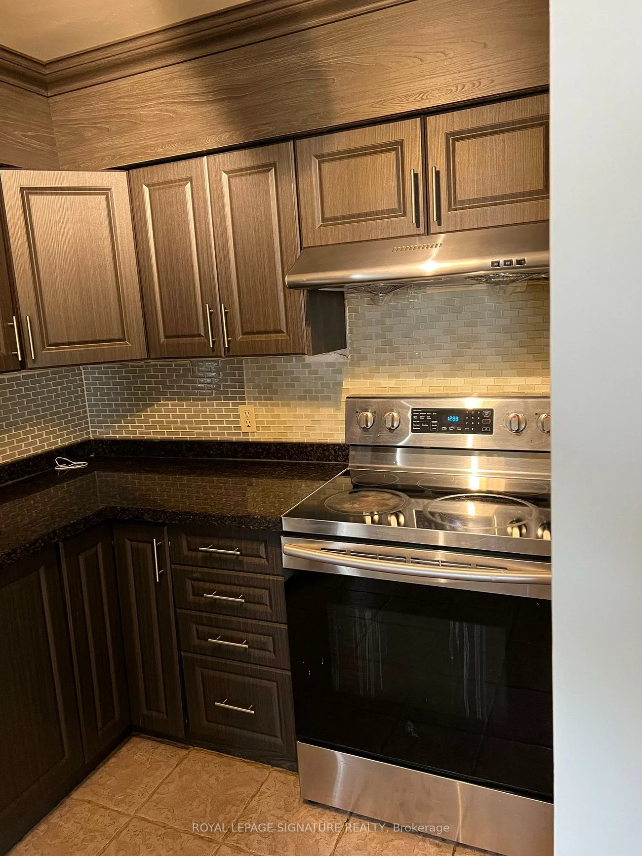 25, Trailwood, Hurontario, Mississauga