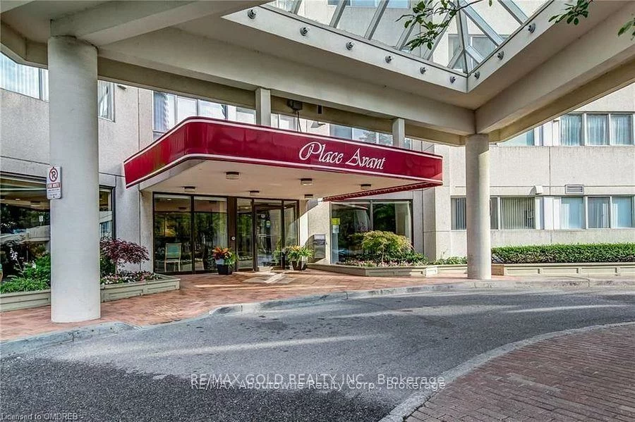 3700, Kaneff, Mississauga Valleys, Mississauga