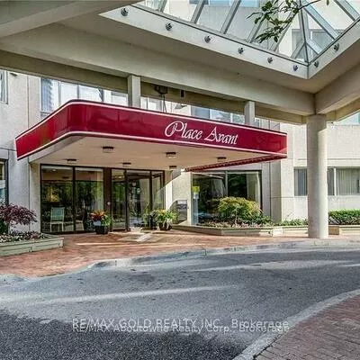 3700, Kaneff, Mississauga Valleys, Mississauga