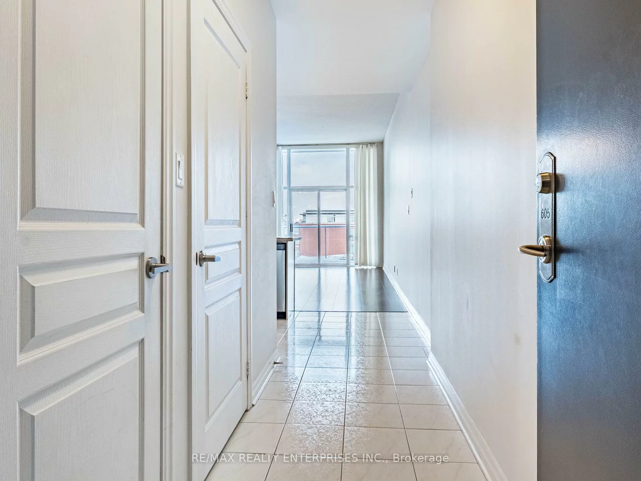 70, Port, Port Credit, Mississauga