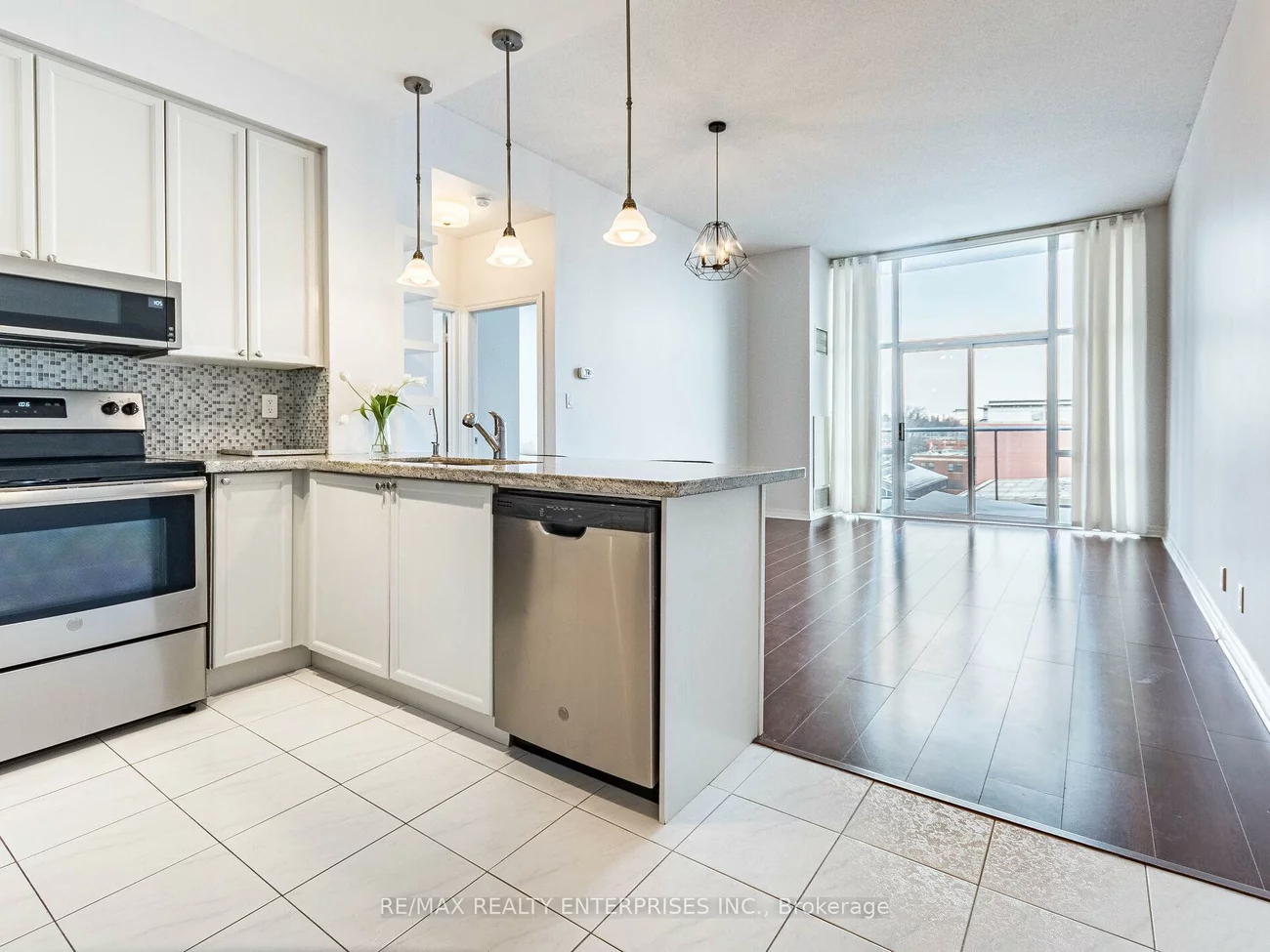 70, Port, Port Credit, Mississauga