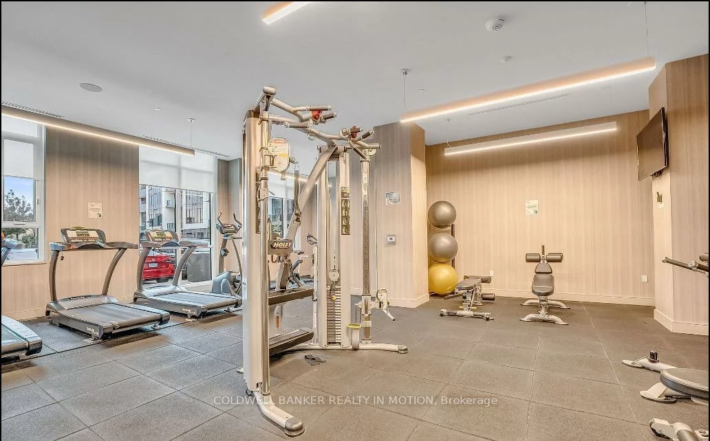 8, Nahani, Hurontario, Mississauga