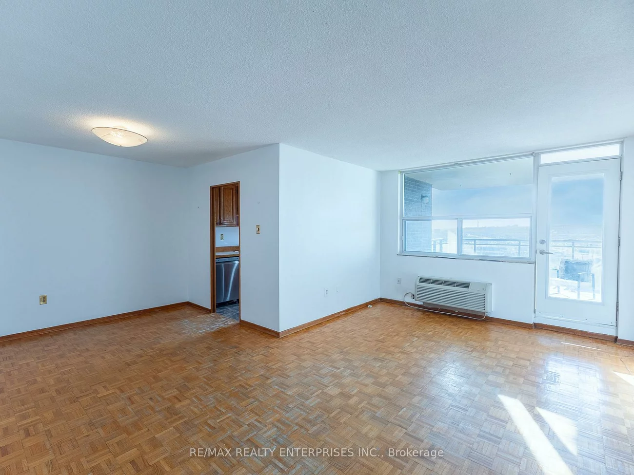 966, Inverhouse, Clarkson, Mississauga