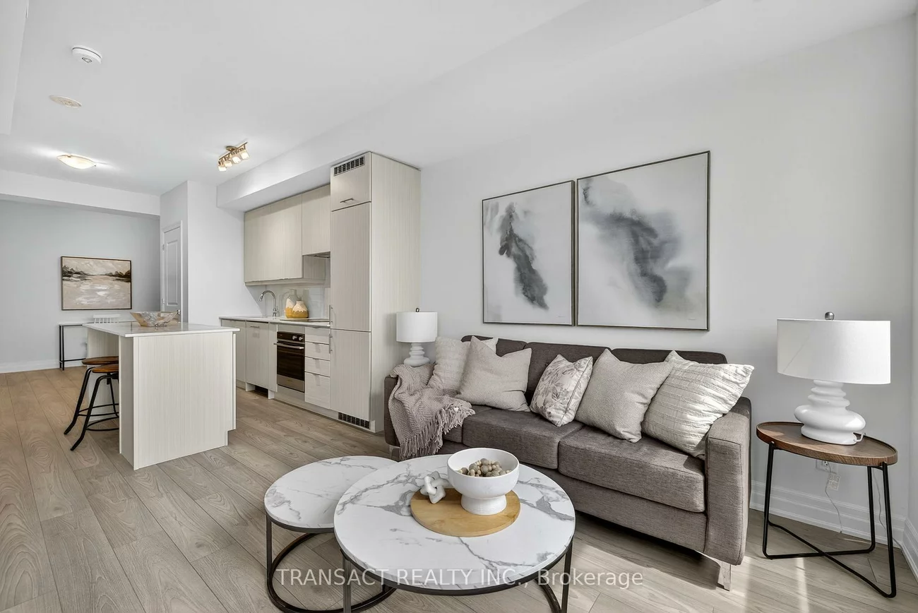 36, Elm, Fairview, Mississauga