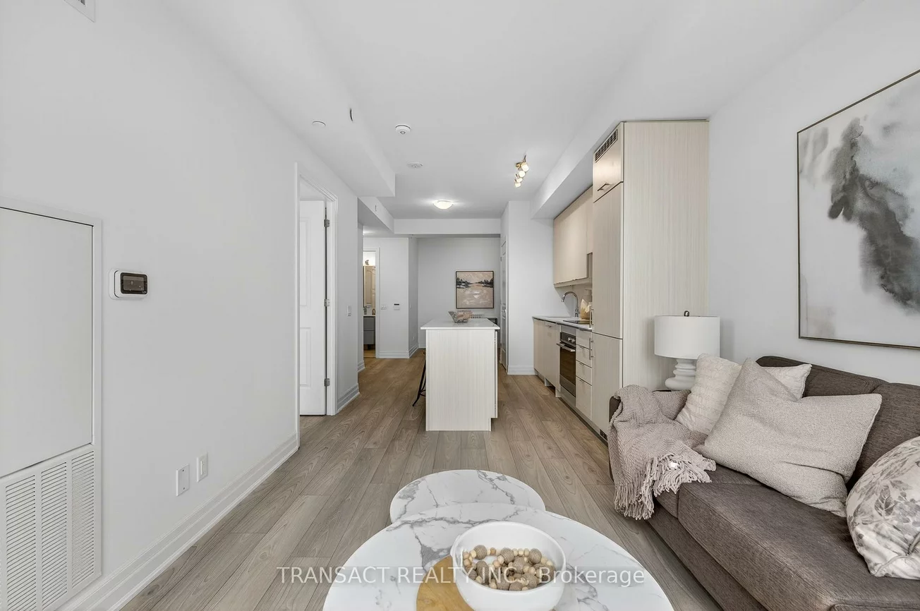 36, Elm, Fairview, Mississauga