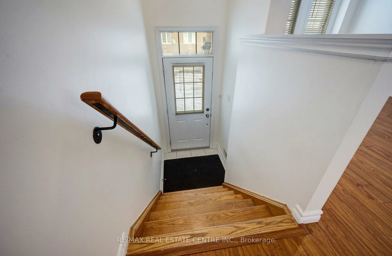 4950, Albina, Hurontario, Mississauga