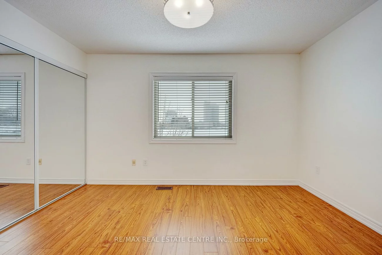 4950, Albina, Hurontario, Mississauga