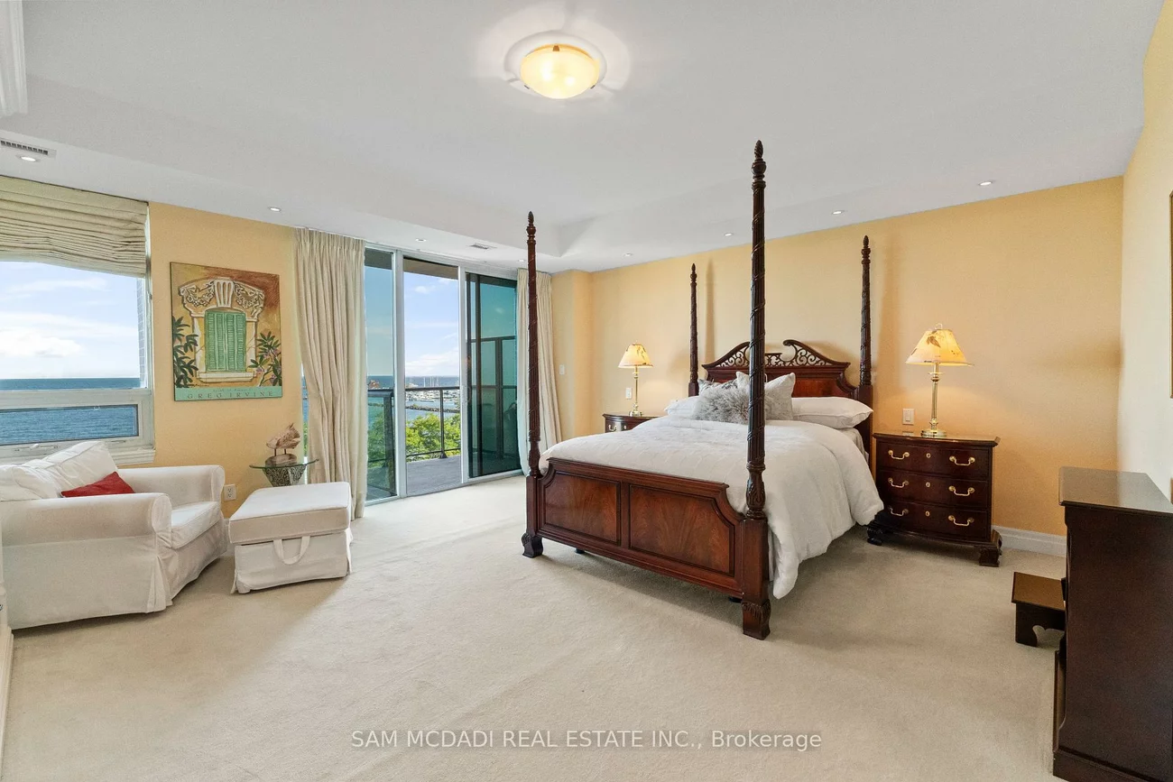 65, Port, Port Credit, Mississauga