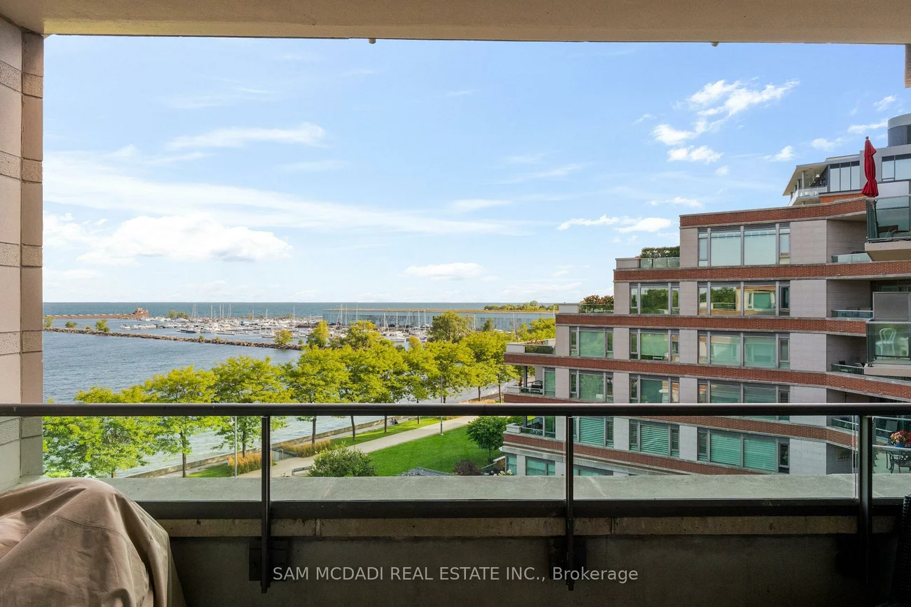 65, Port, Port Credit, Mississauga