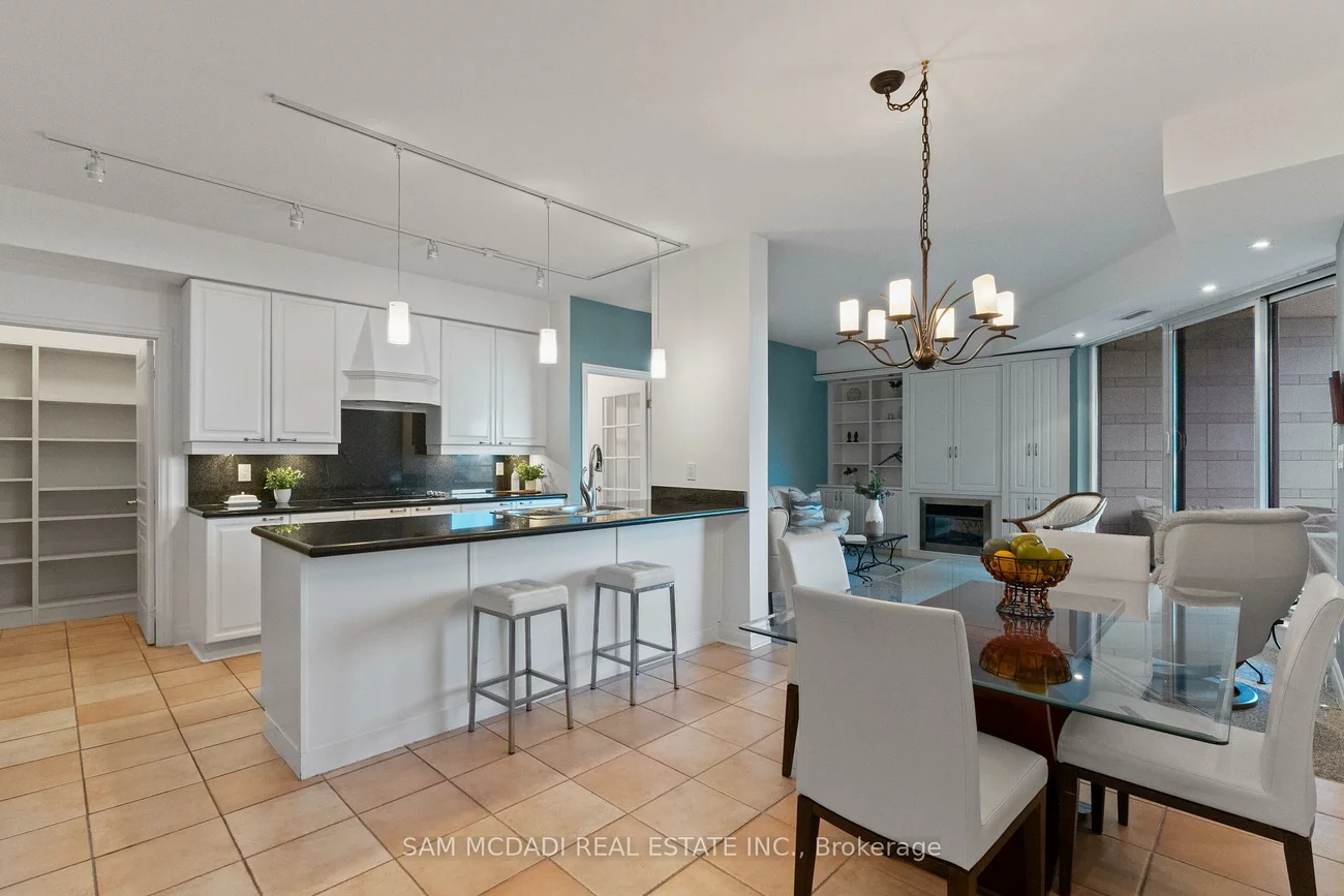 65, Port, Port Credit, Mississauga