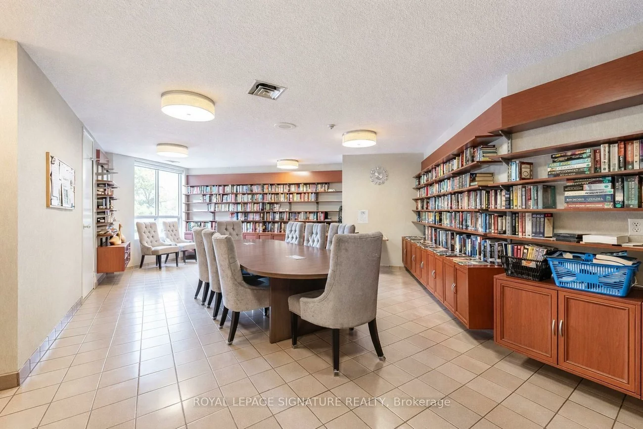 55, Kingsbridge Garden, Hurontario, Mississauga