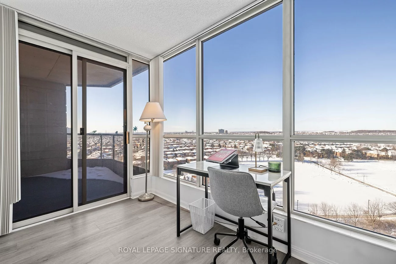 55, Kingsbridge Garden, Hurontario, Mississauga