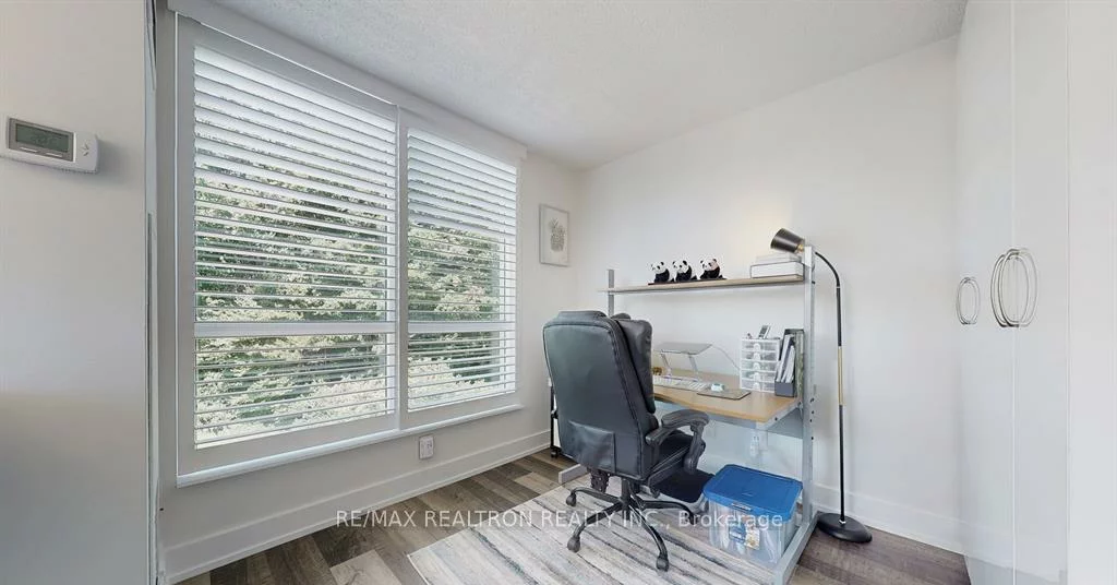 2585, Erin Centre, Central Erin Mills, Mississauga