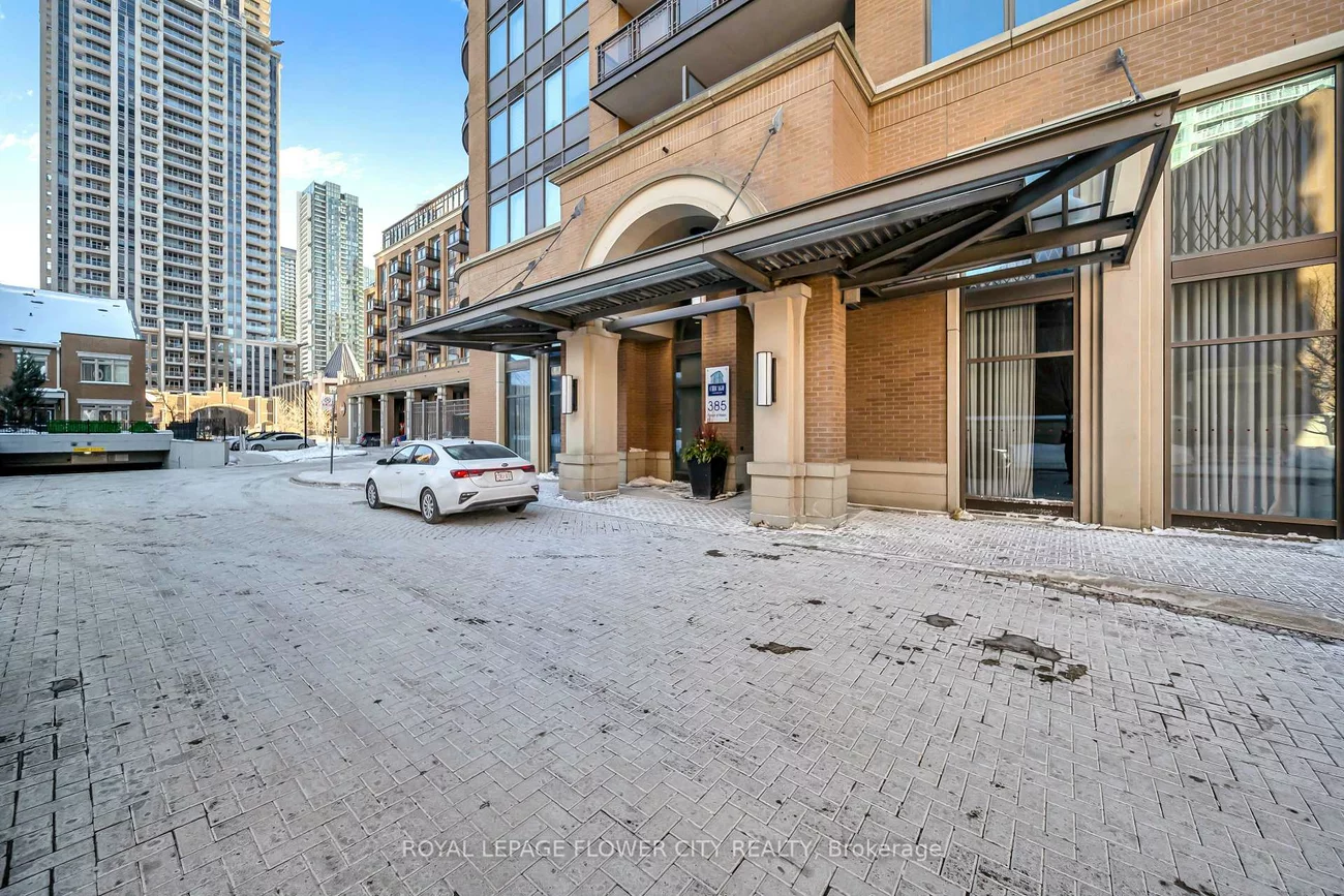 385, Prince of Wales Dr, City Centre, Mississauga
