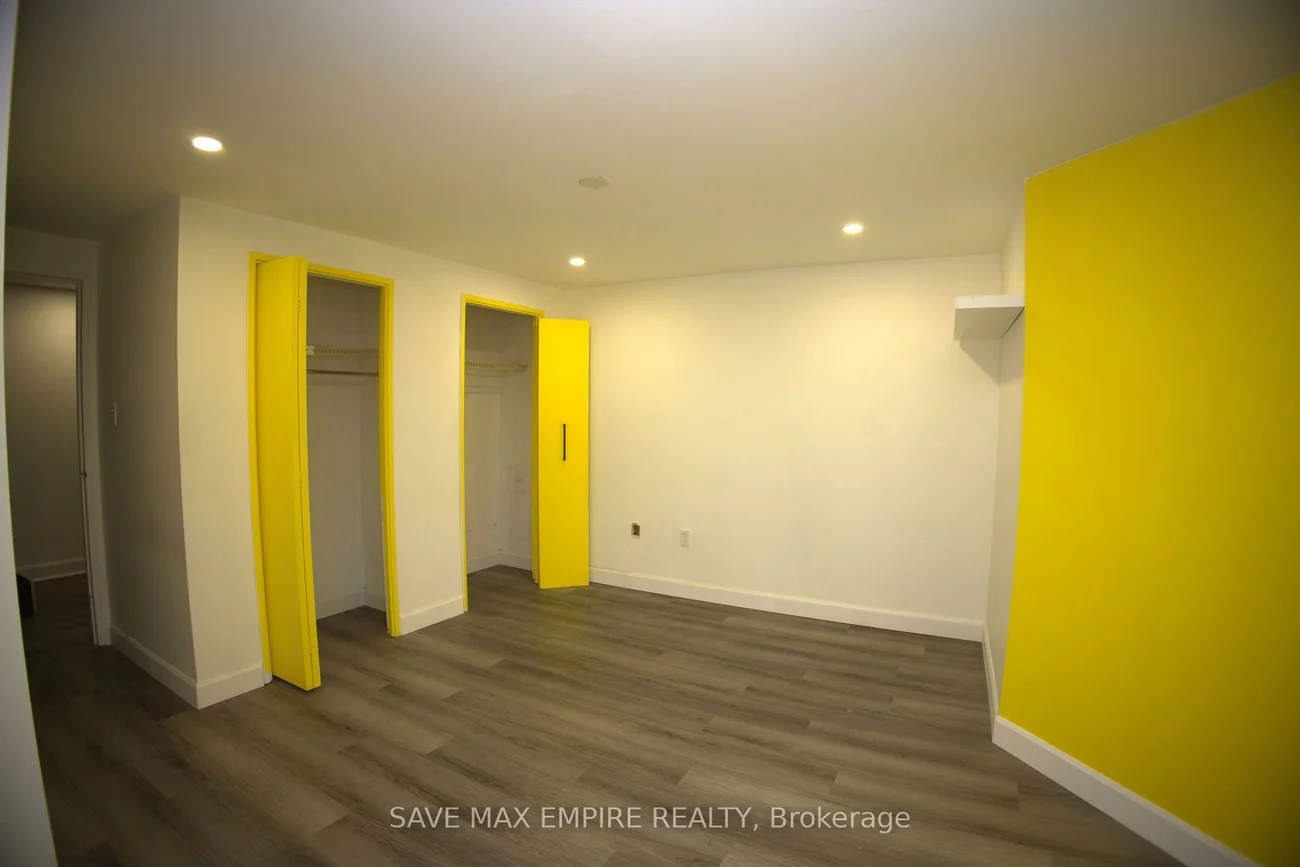 2035, South Millway, Erin Mills, Mississauga