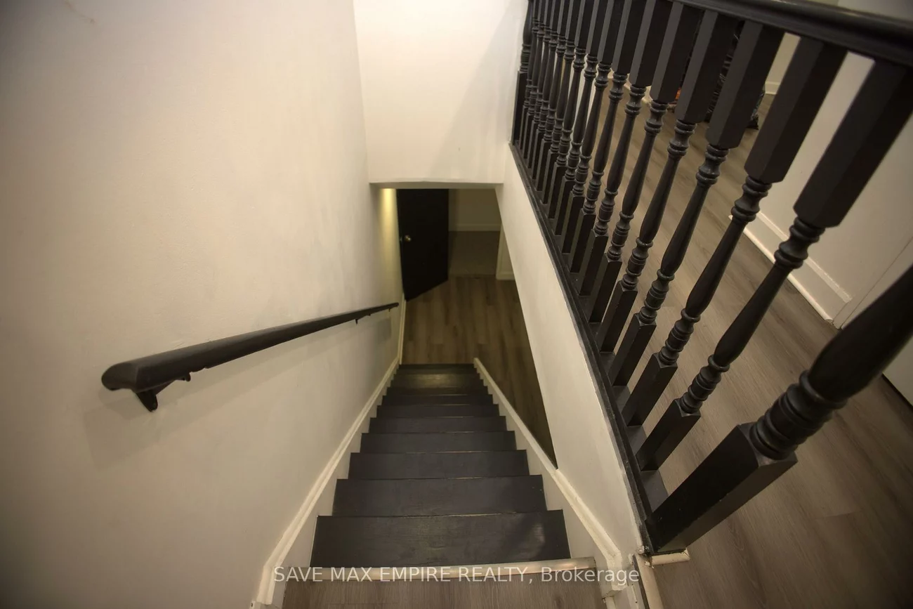 2035, South Millway, Erin Mills, Mississauga