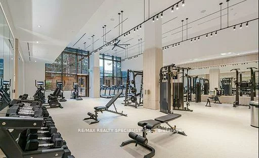 28, ANN, Port Credit, Mississauga