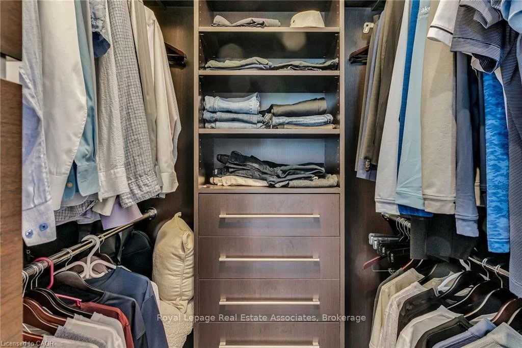 1, Hurontario, Port Credit, Mississauga