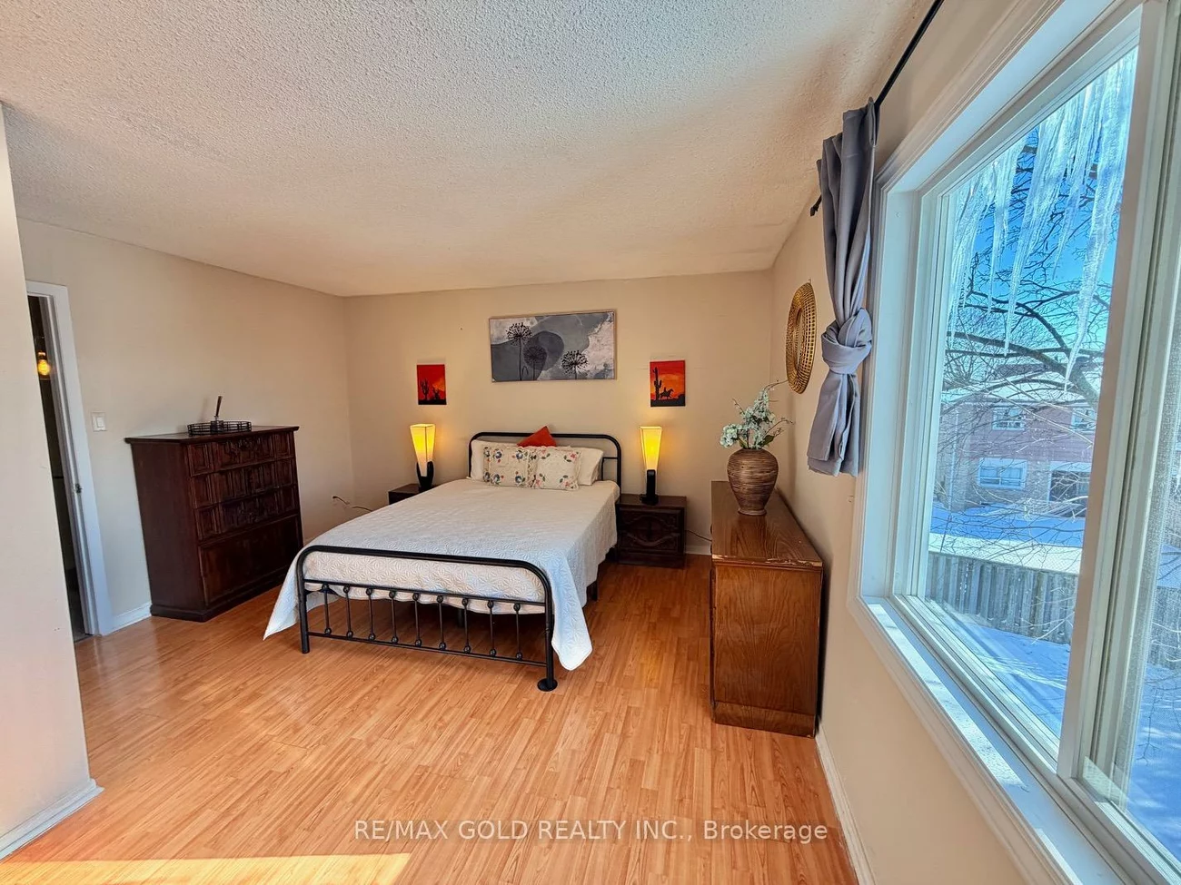 7707, Darcel, Malton, Mississauga