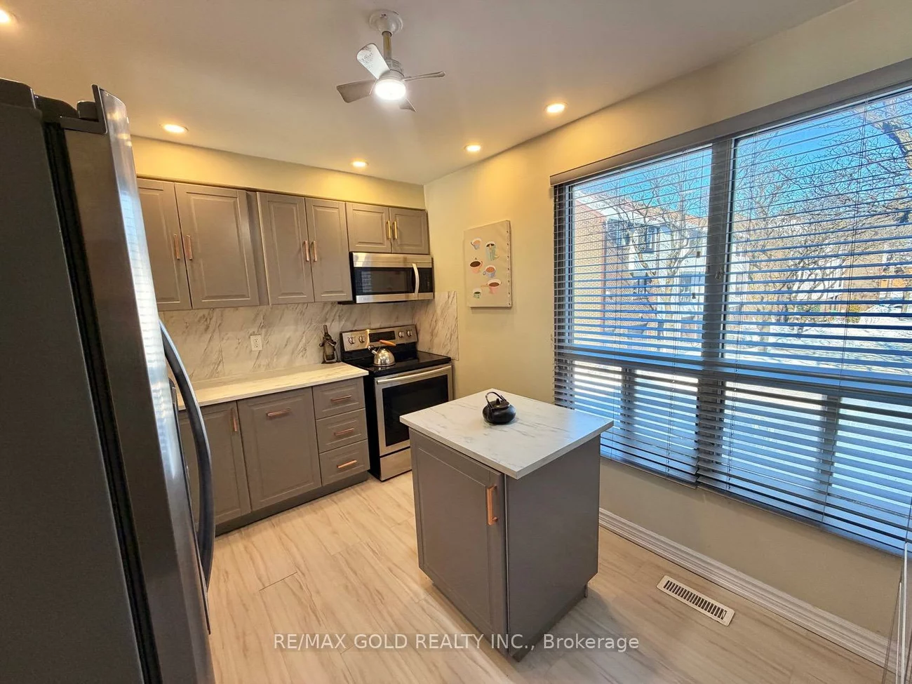 7707, Darcel, Malton, Mississauga