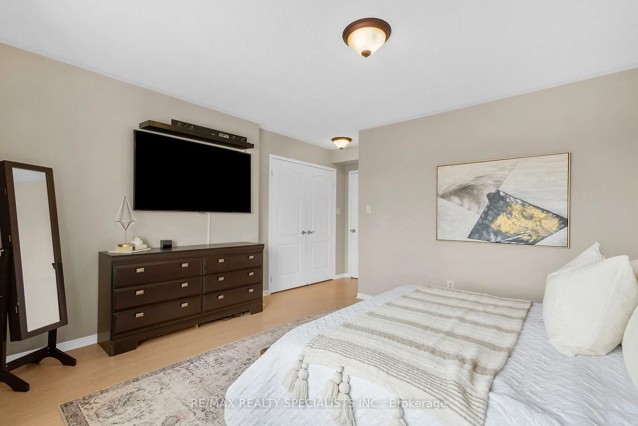 3985, Eglinton, Churchill Meadows, Mississauga