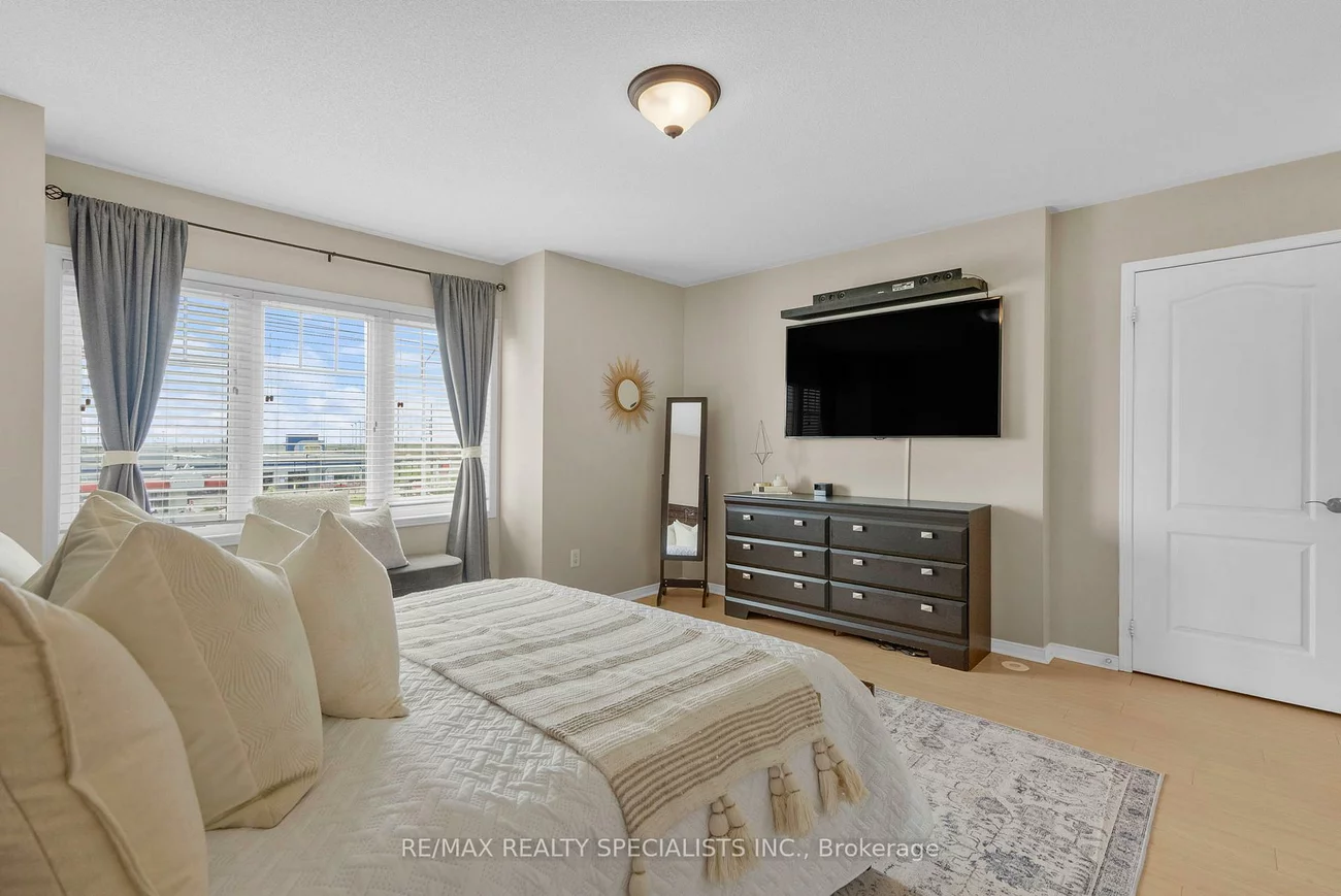 3985, Eglinton, Churchill Meadows, Mississauga