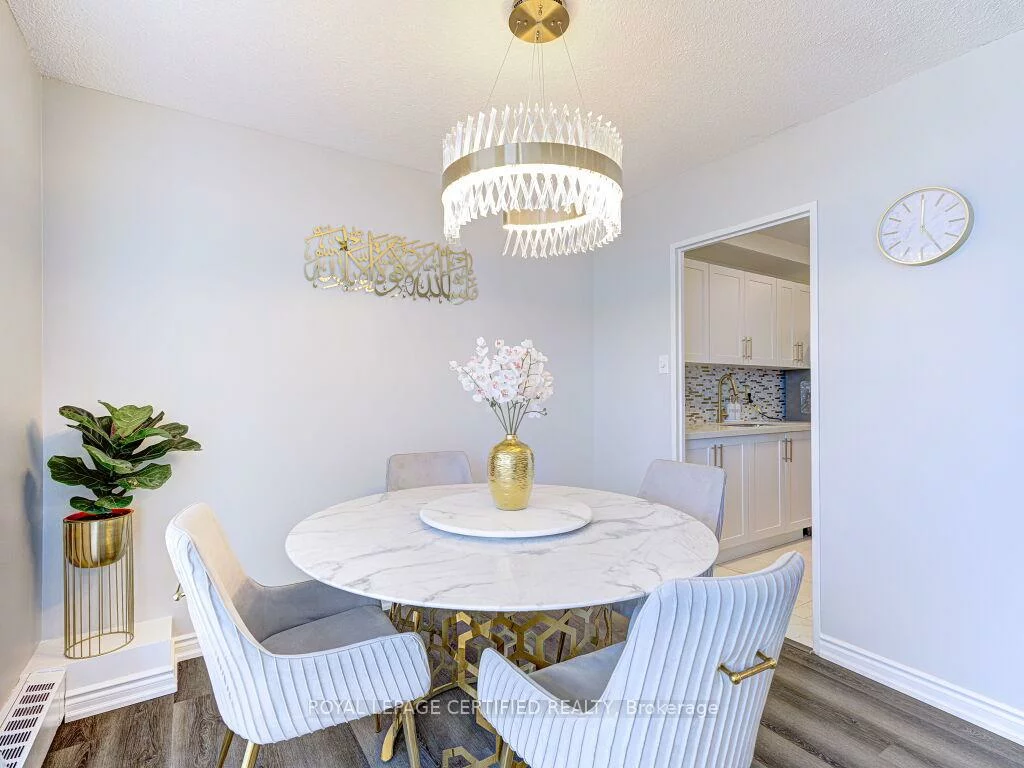 2929, Aquitaine, Meadowvale, Mississauga