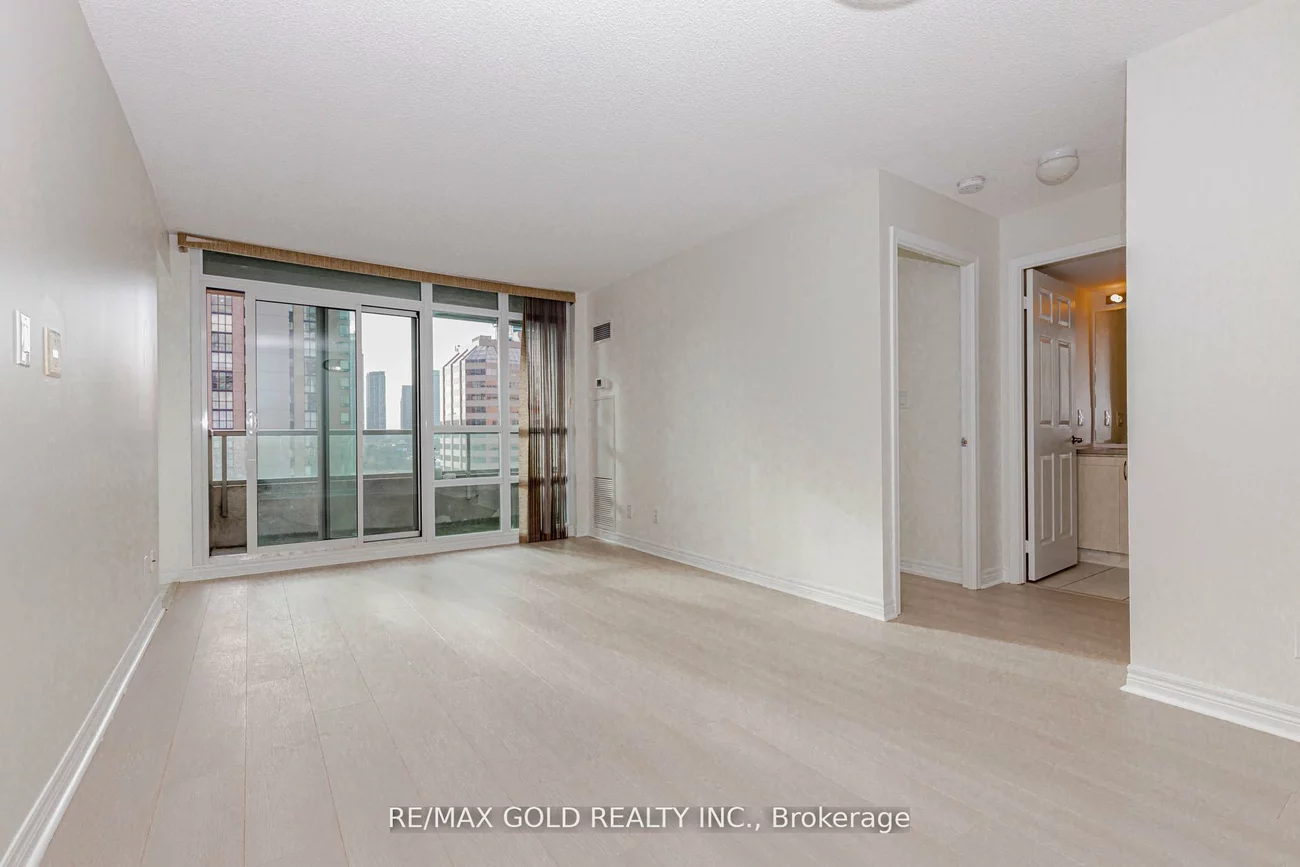 208, Enfield, City Centre, Mississauga