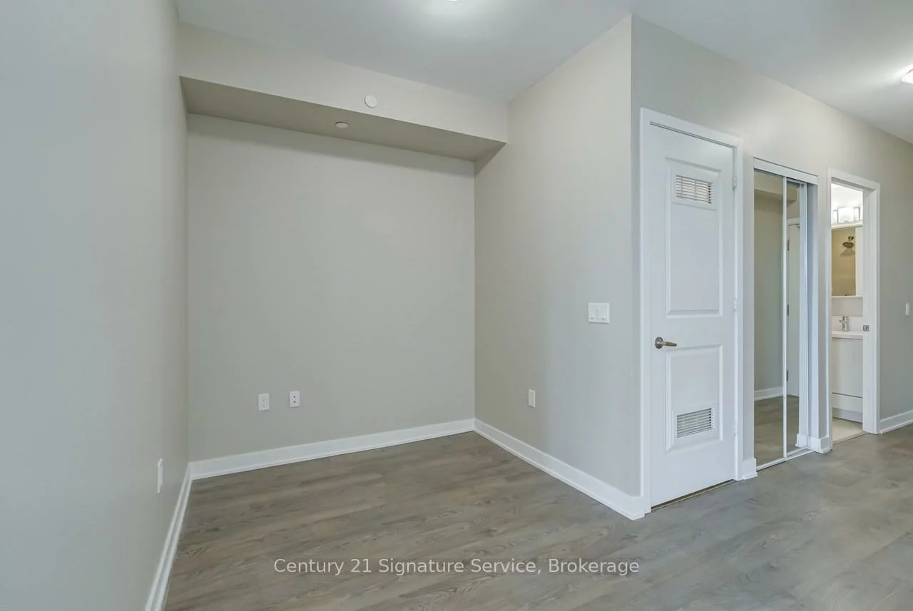 4677, Glen Erin, Central Erin Mills, Mississauga