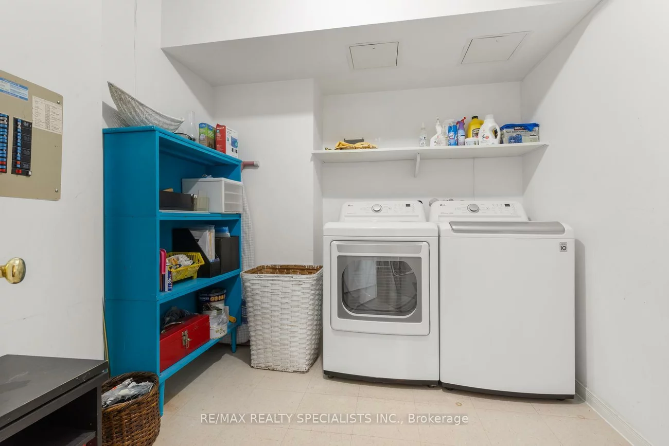 1800, The Collegeway, Erin Mills, Mississauga