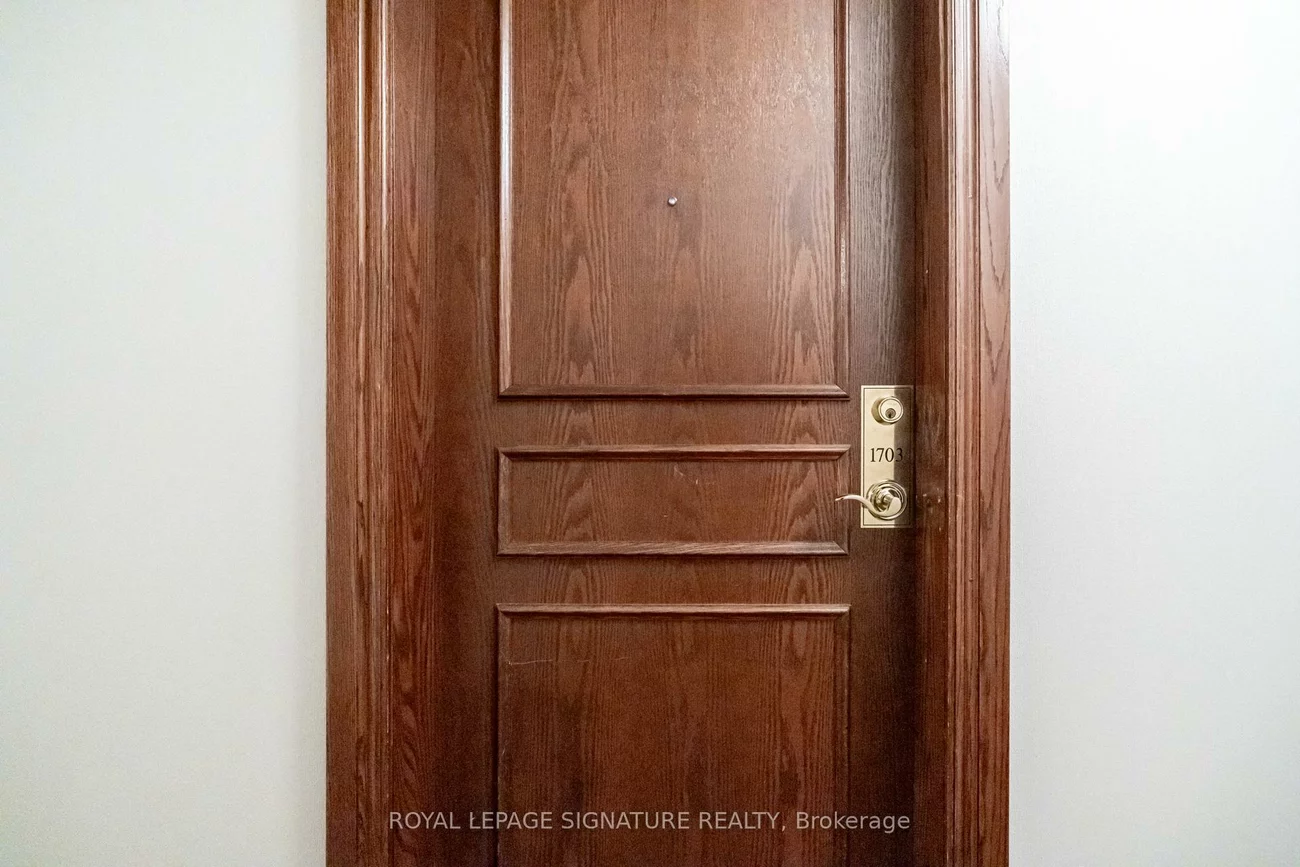 2545, Erin Centre, Central Erin Mills, Mississauga