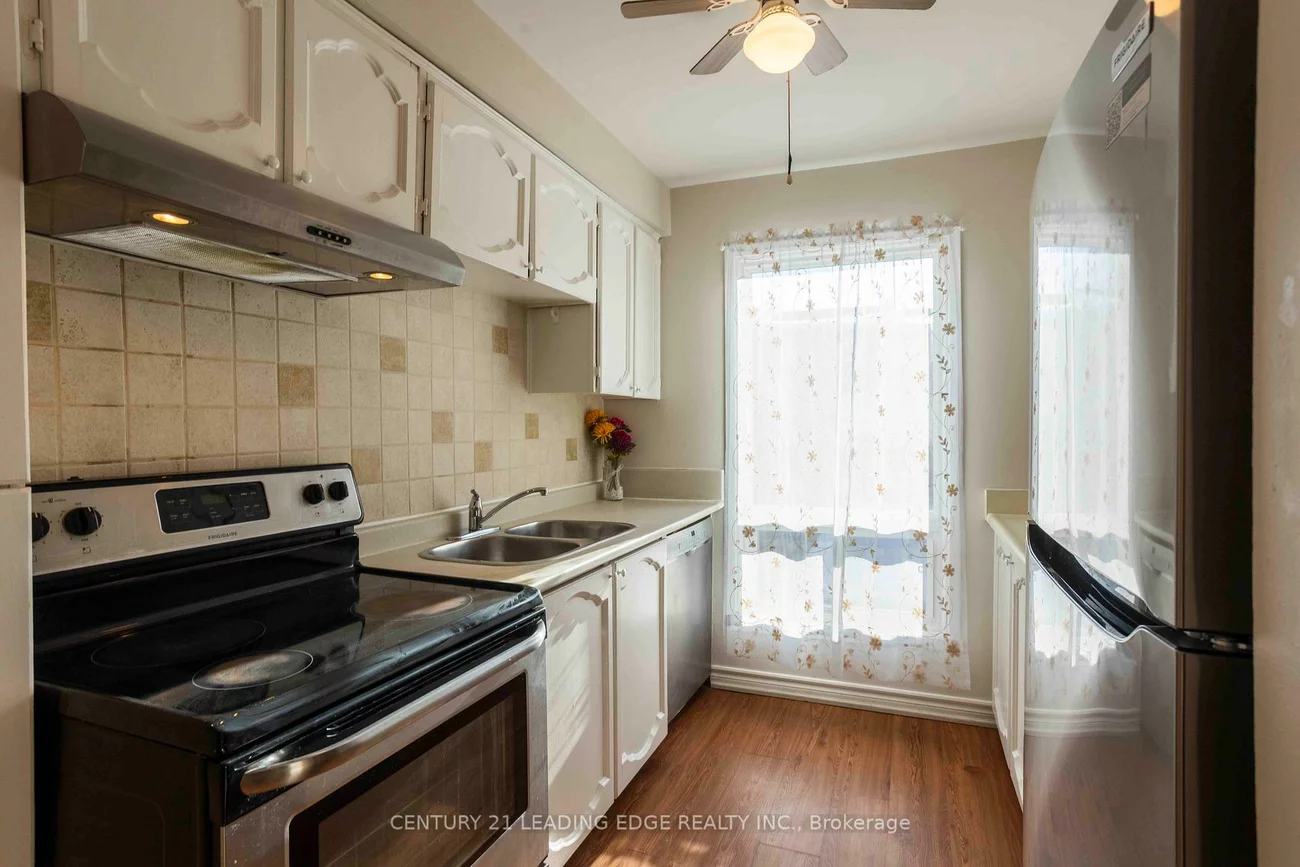 915, Inverhouse, Clarkson, Mississauga