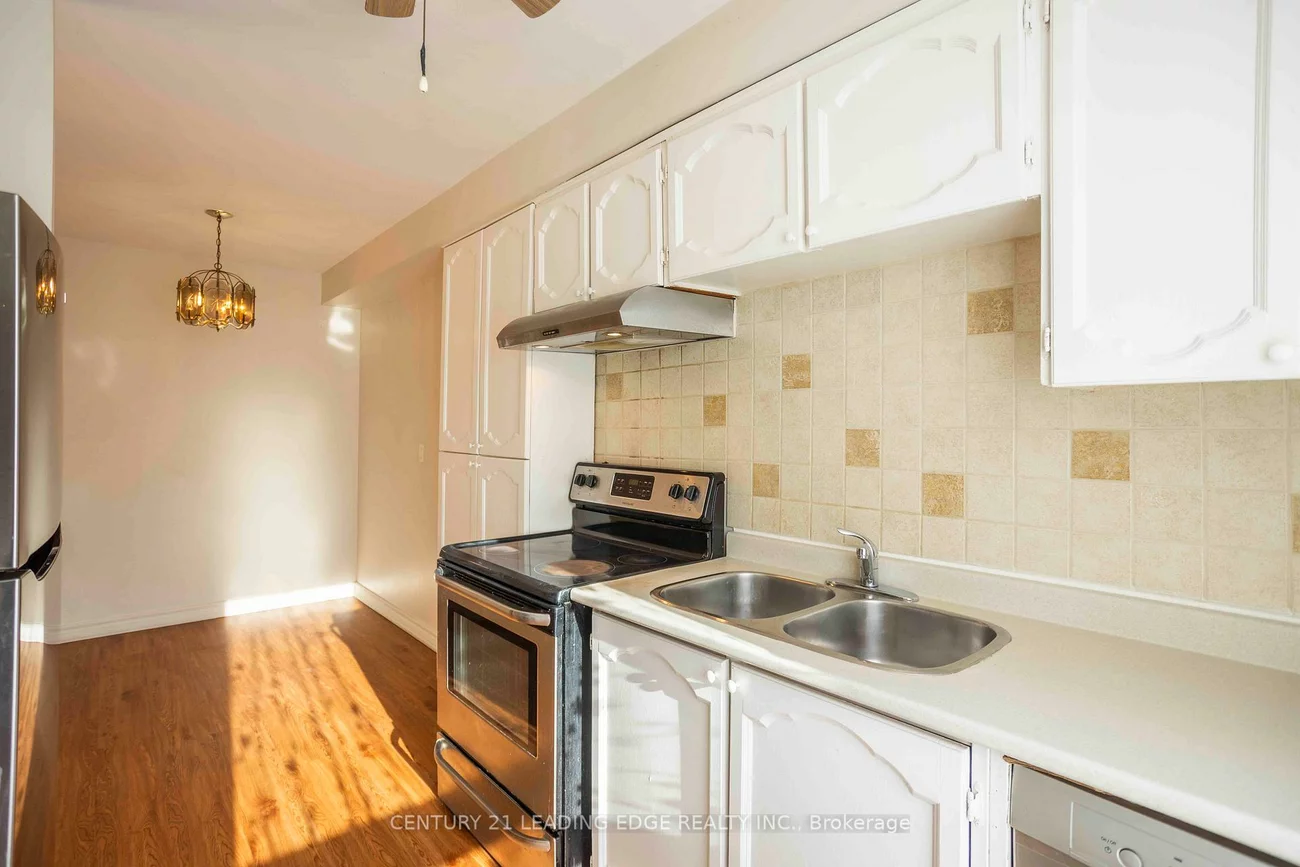 915, Inverhouse, Clarkson, Mississauga