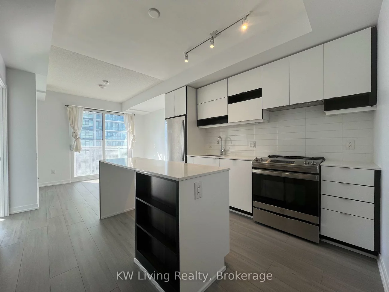 4065, Confederation, City Centre, Mississauga