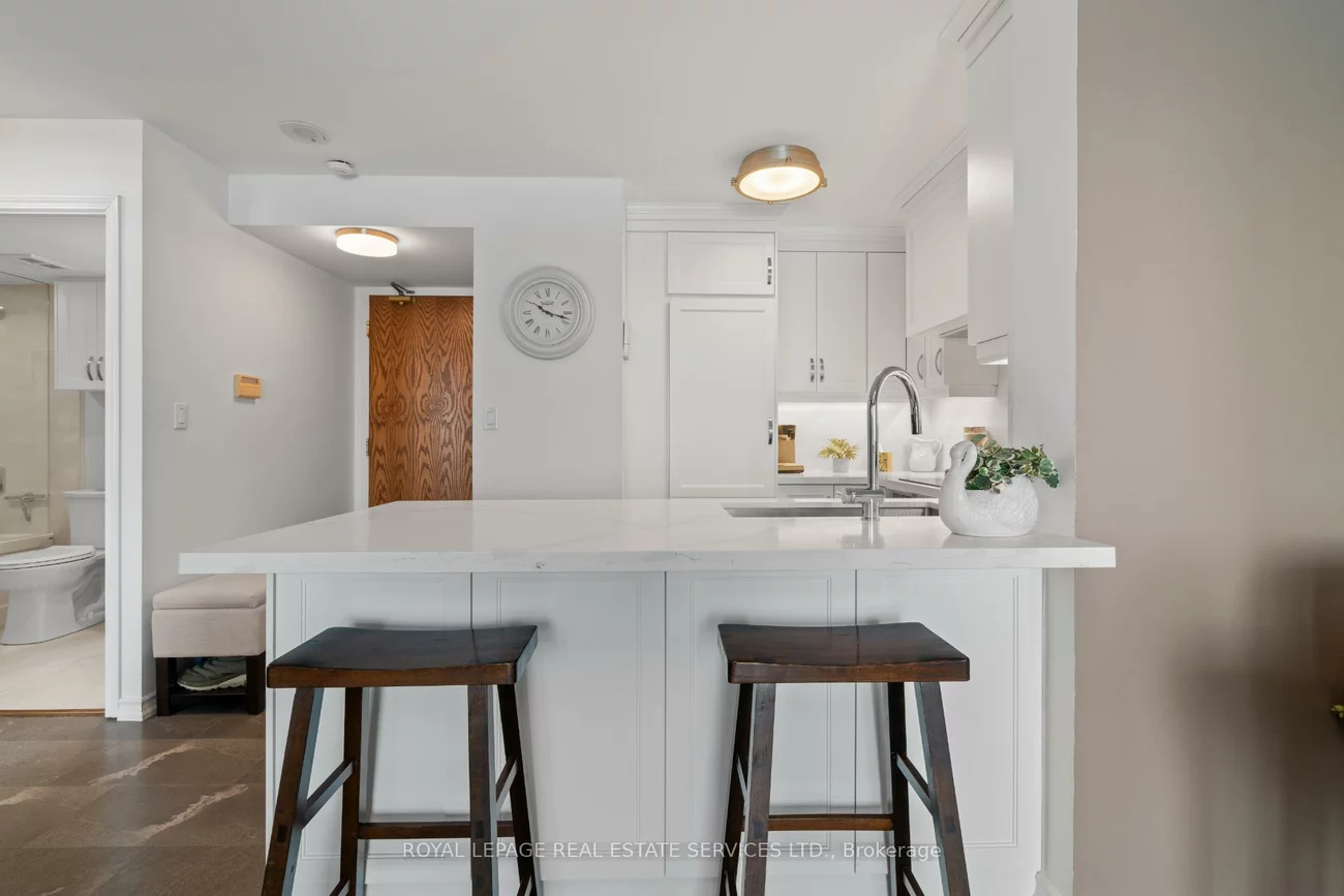 4879, Kimbermount, Central Erin Mills, Mississauga