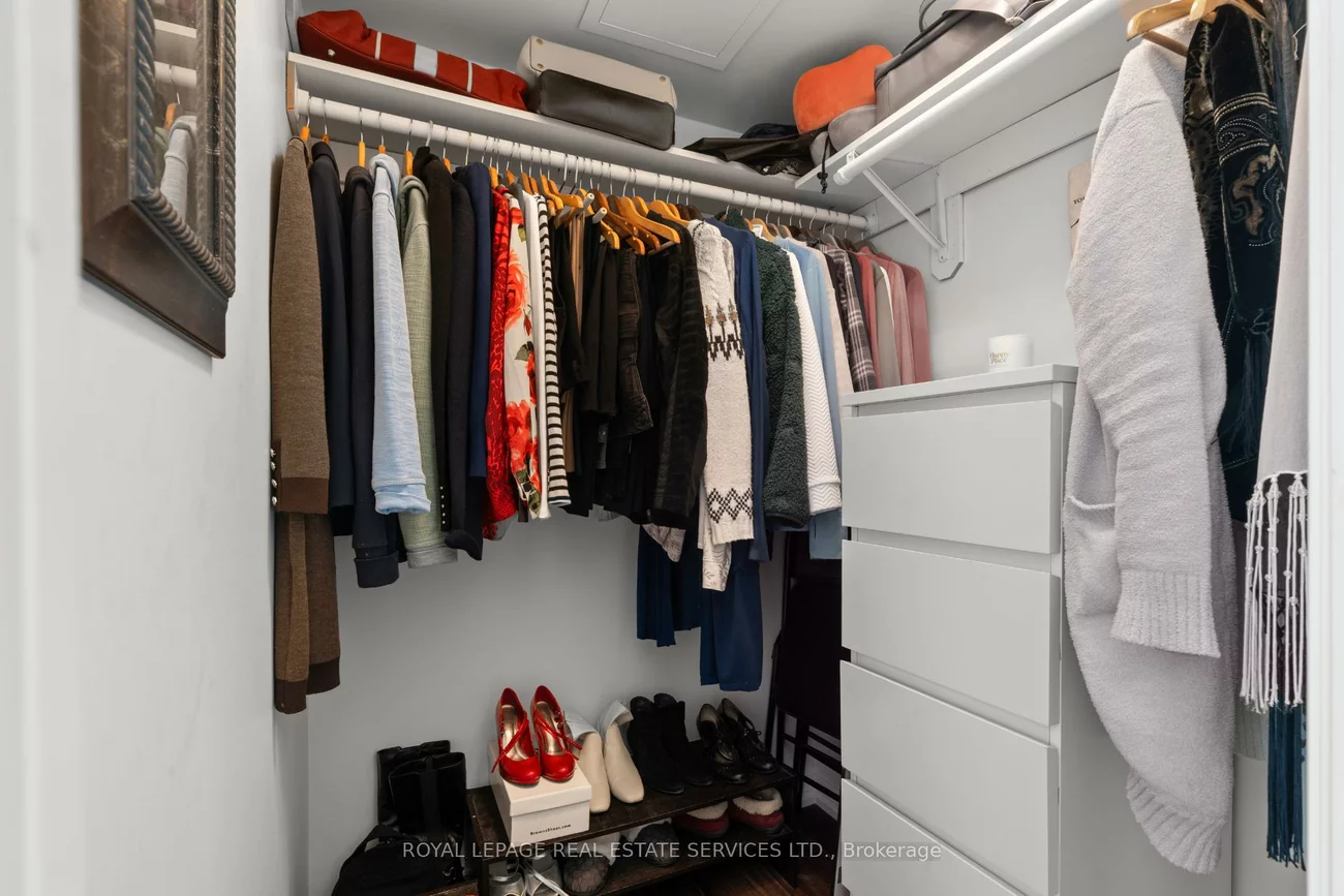 4879, Kimbermount, Central Erin Mills, Mississauga