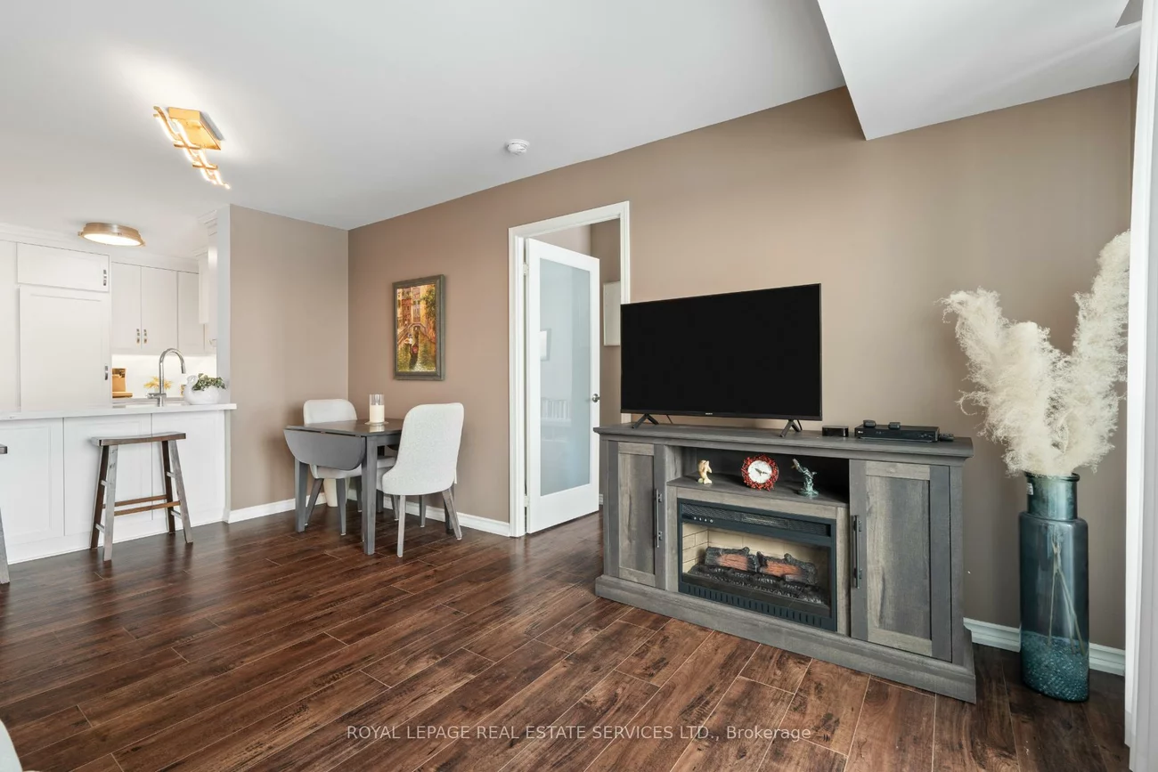 4879, Kimbermount, Central Erin Mills, Mississauga