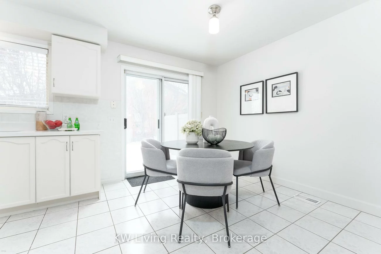 180, Forum, Hurontario, Mississauga