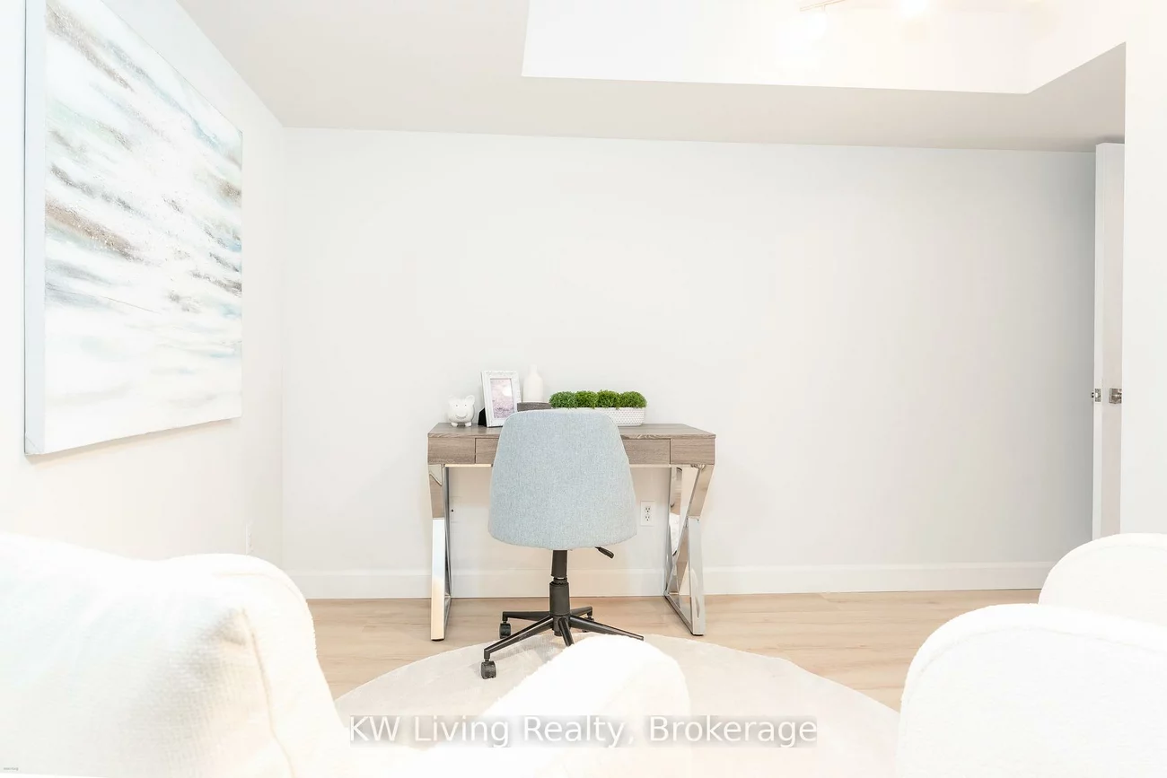 180, Forum, Hurontario, Mississauga