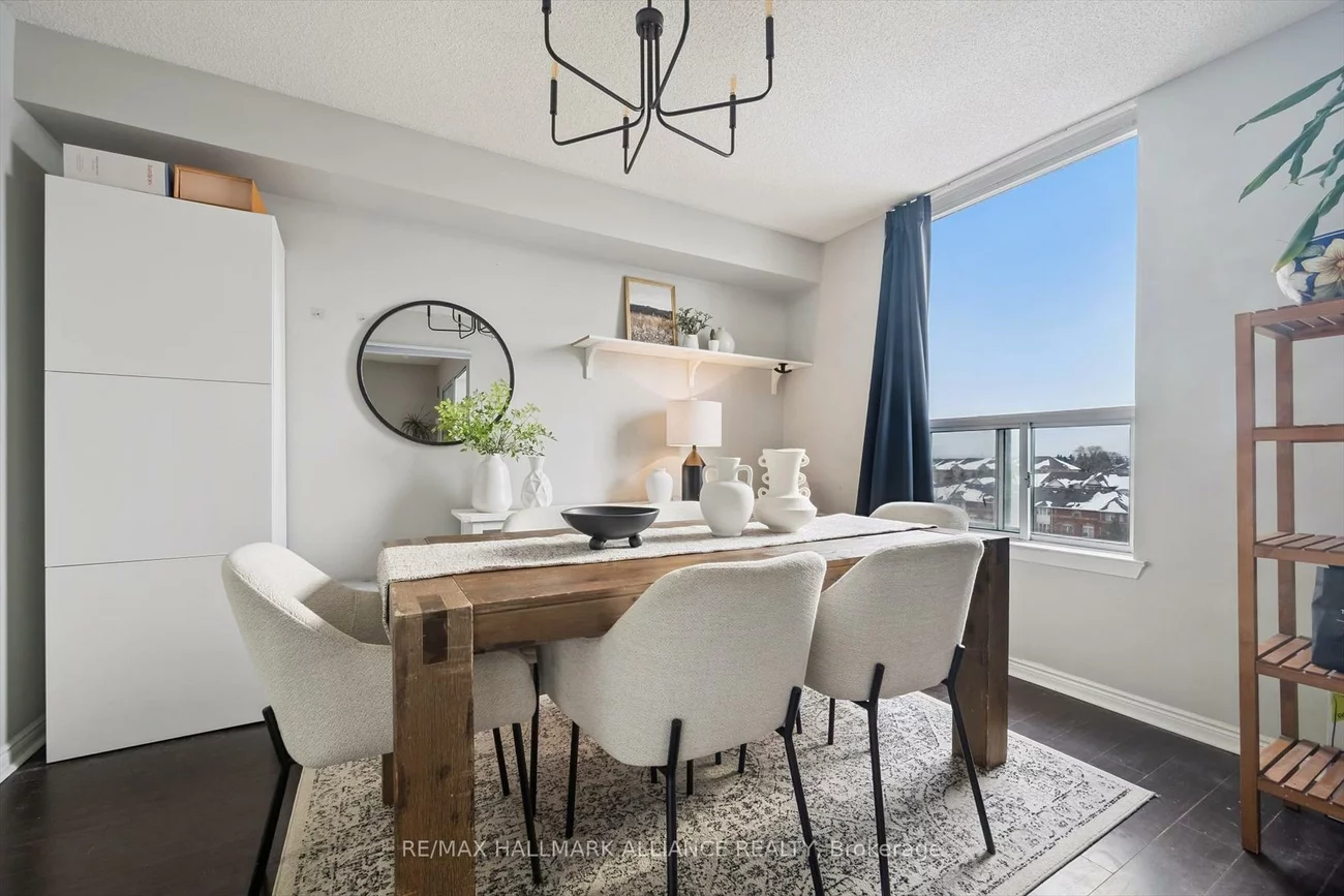 135, Hillcrest, Cooksville, Mississauga