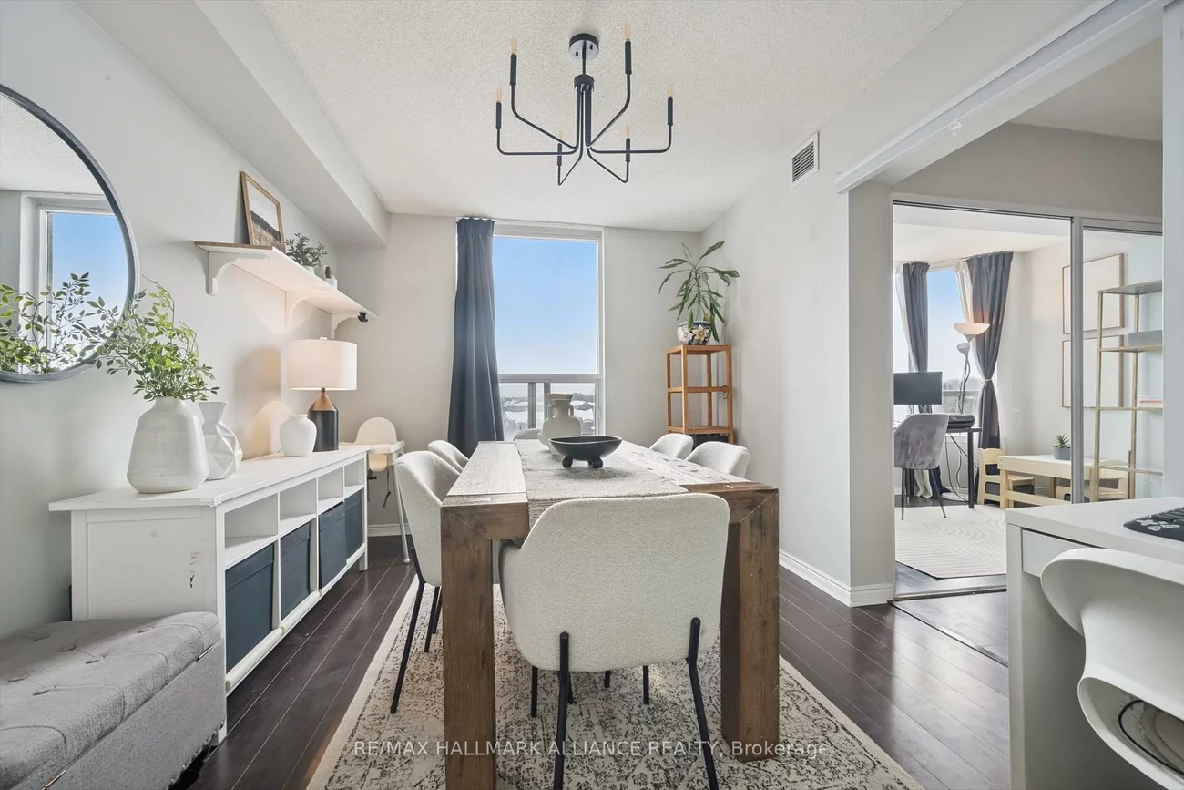 135, Hillcrest, Cooksville, Mississauga