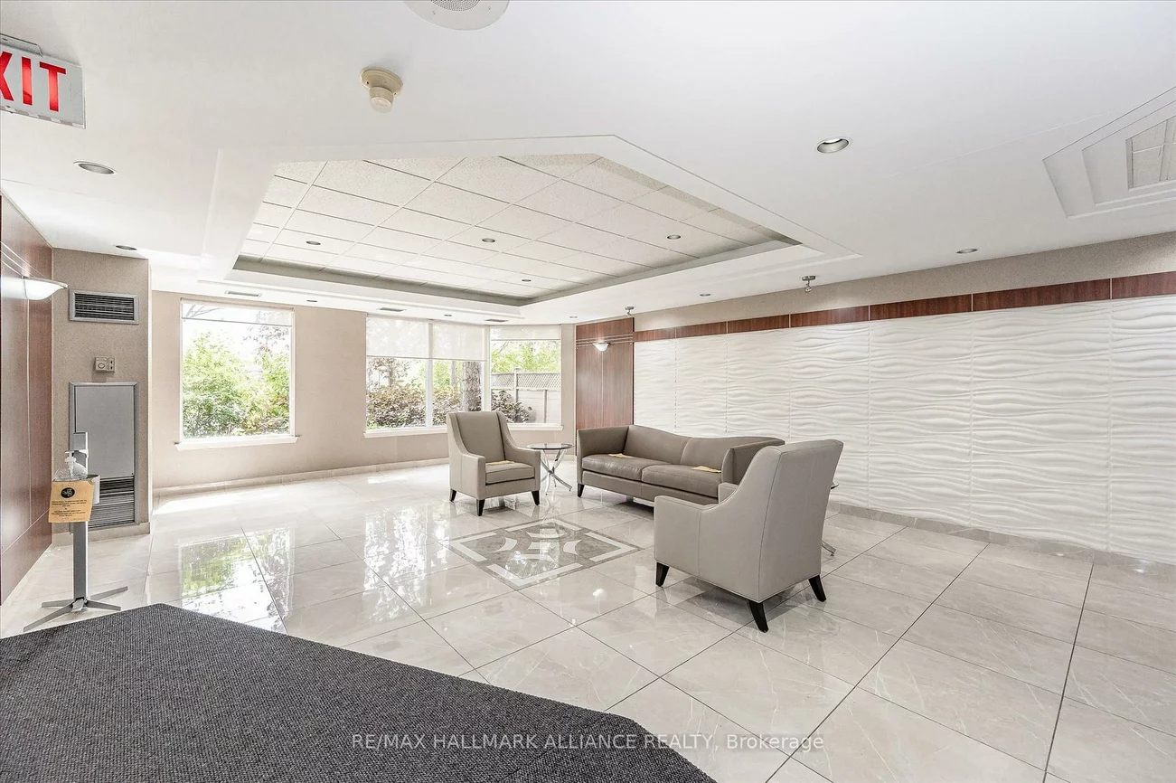 135, Hillcrest, Cooksville, Mississauga