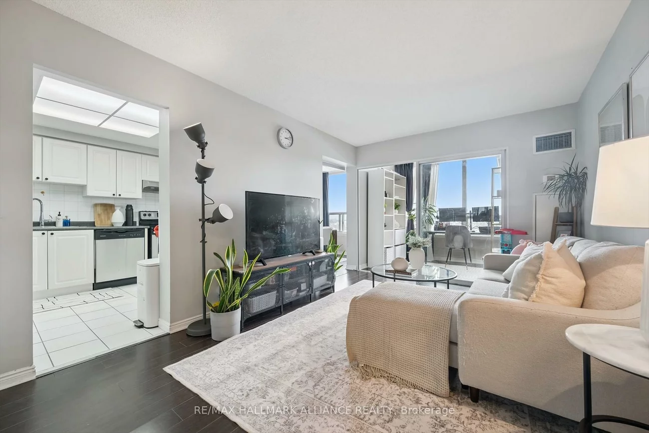 135, Hillcrest, Cooksville, Mississauga