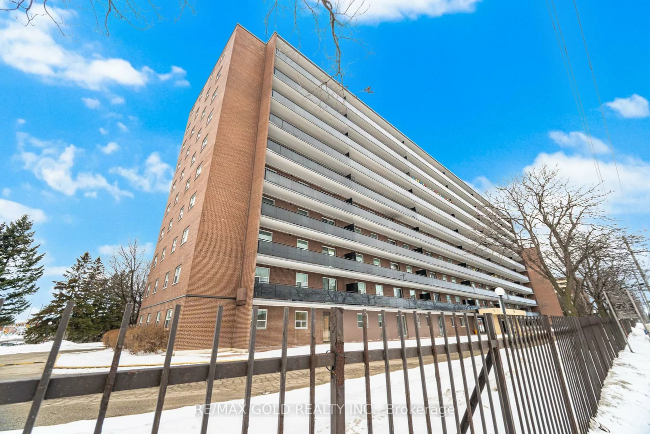3533, Derry, Malton, Mississauga