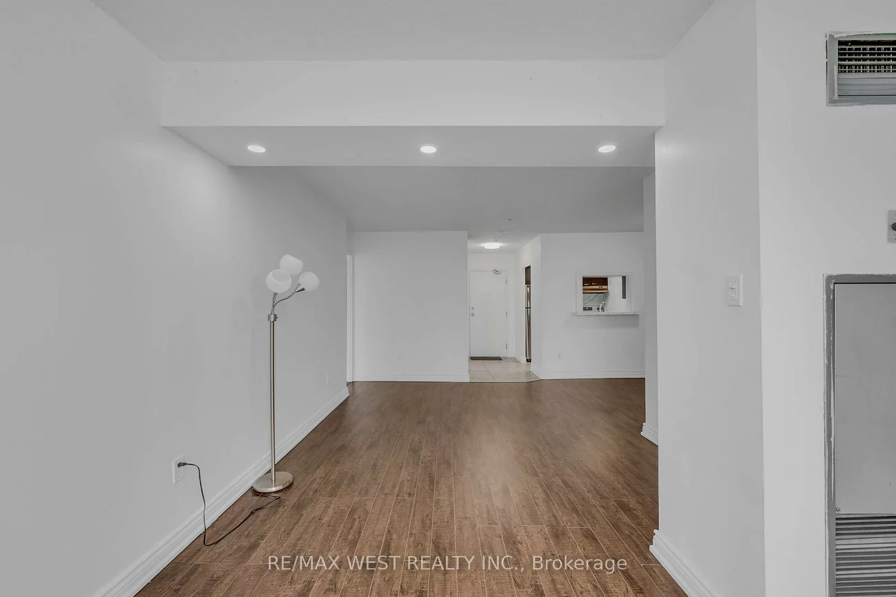 285, Enfield, City Centre, Mississauga