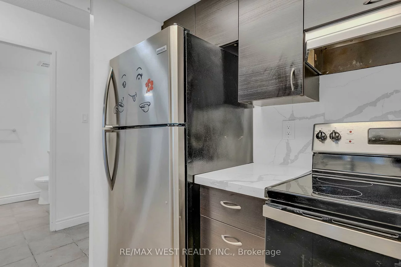 285, Enfield, City Centre, Mississauga