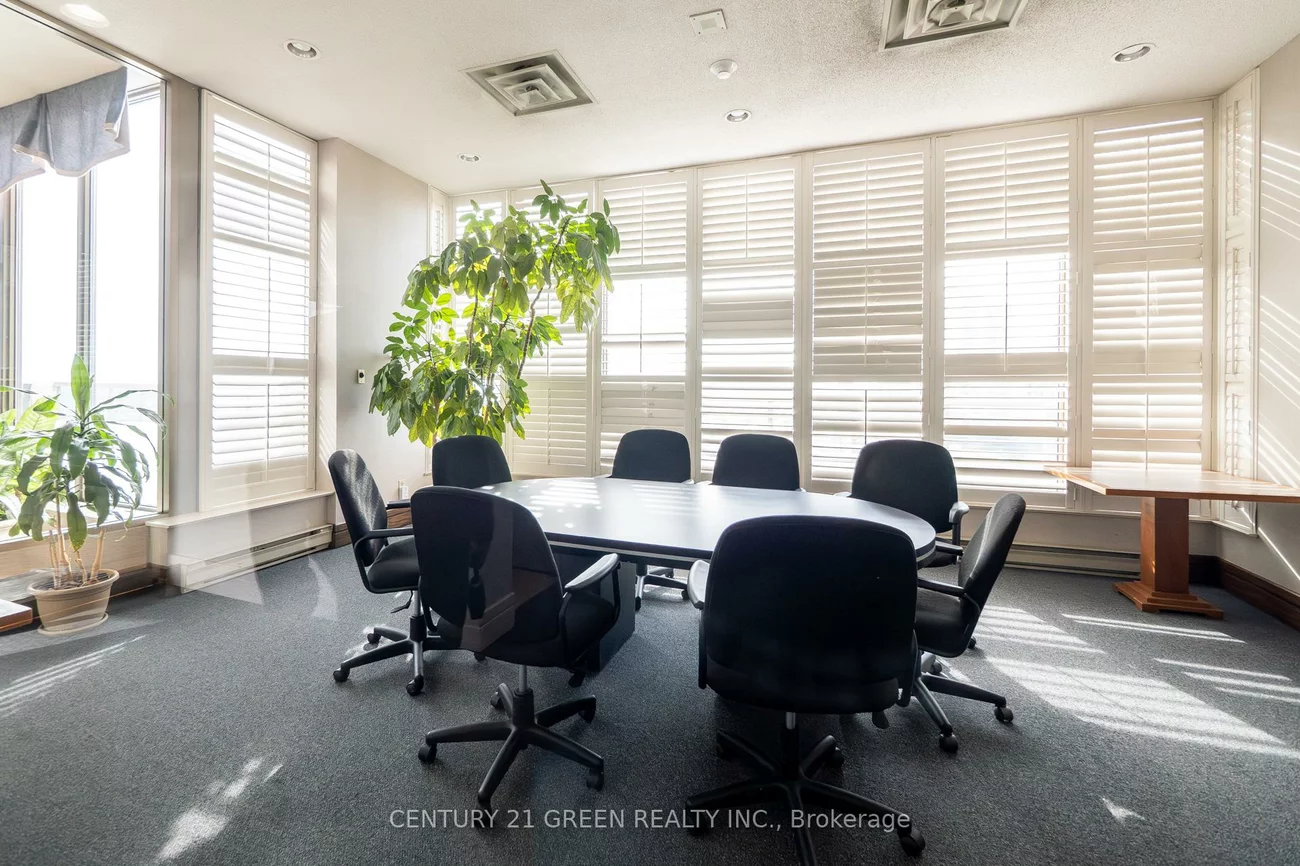 55, Elm, City Centre, Mississauga