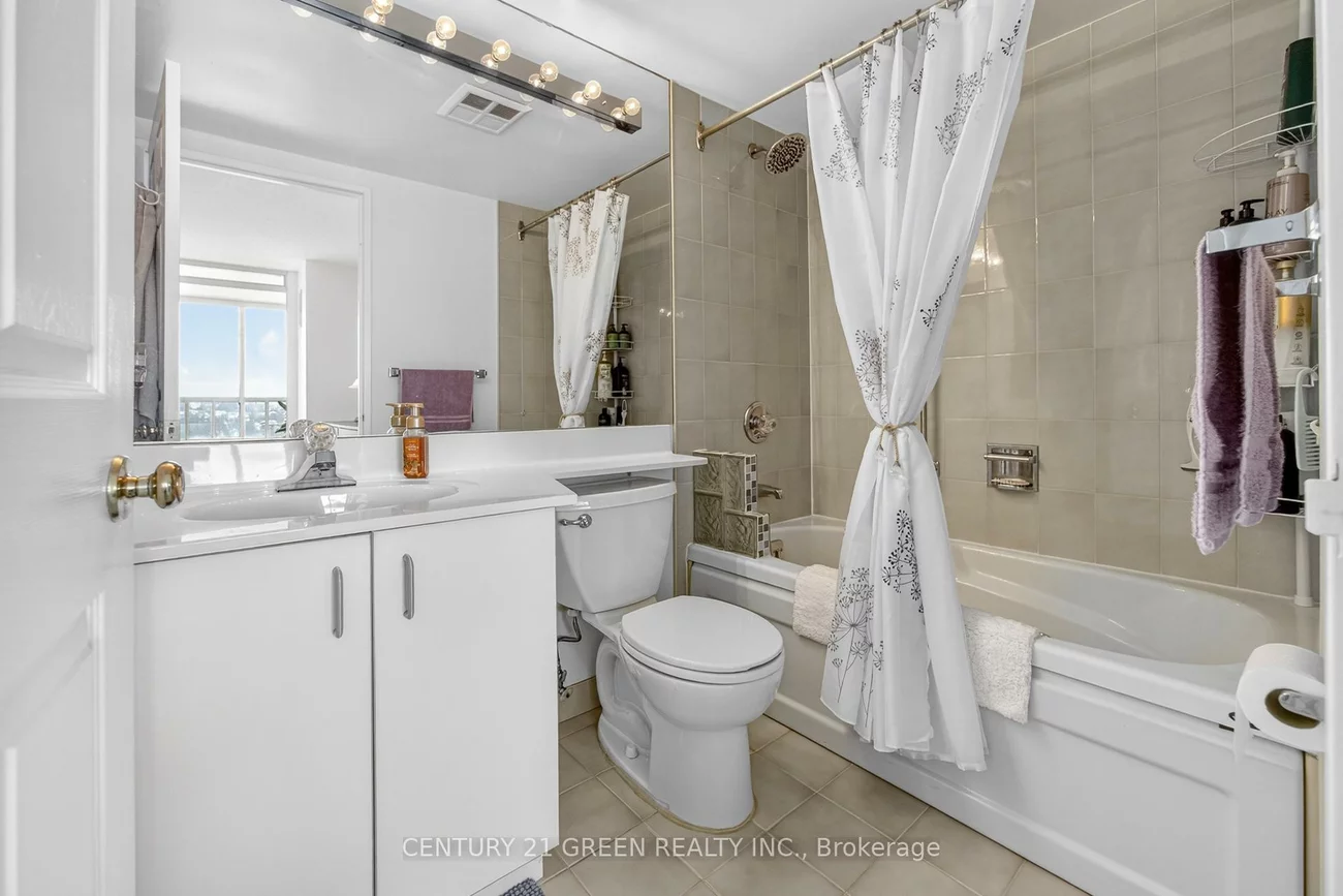 55, Elm, City Centre, Mississauga