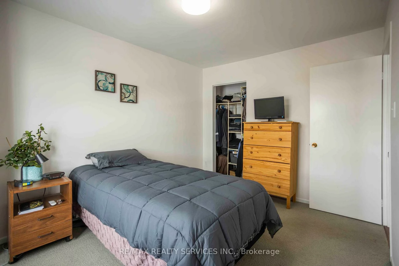 806, Stainton, Erindale, Mississauga